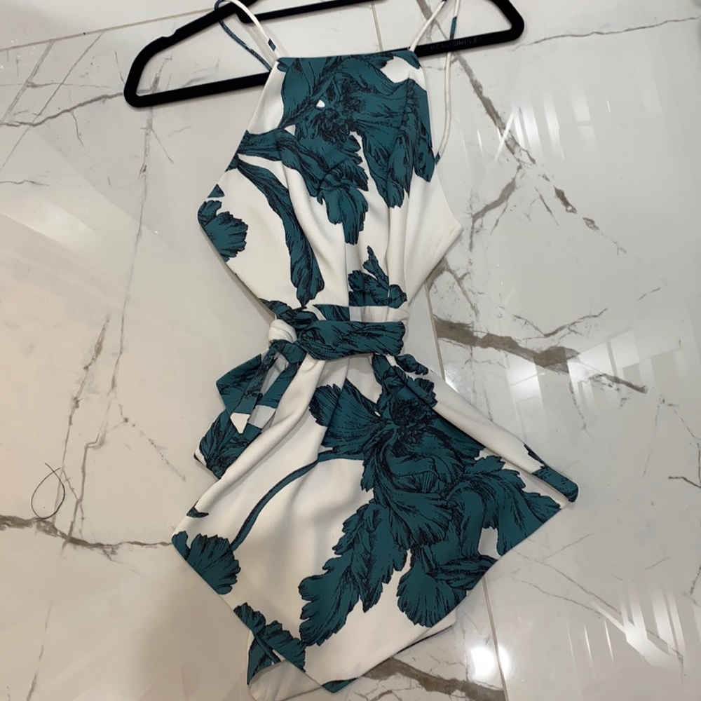 C/MEO collective XS blouse with wrap/tie